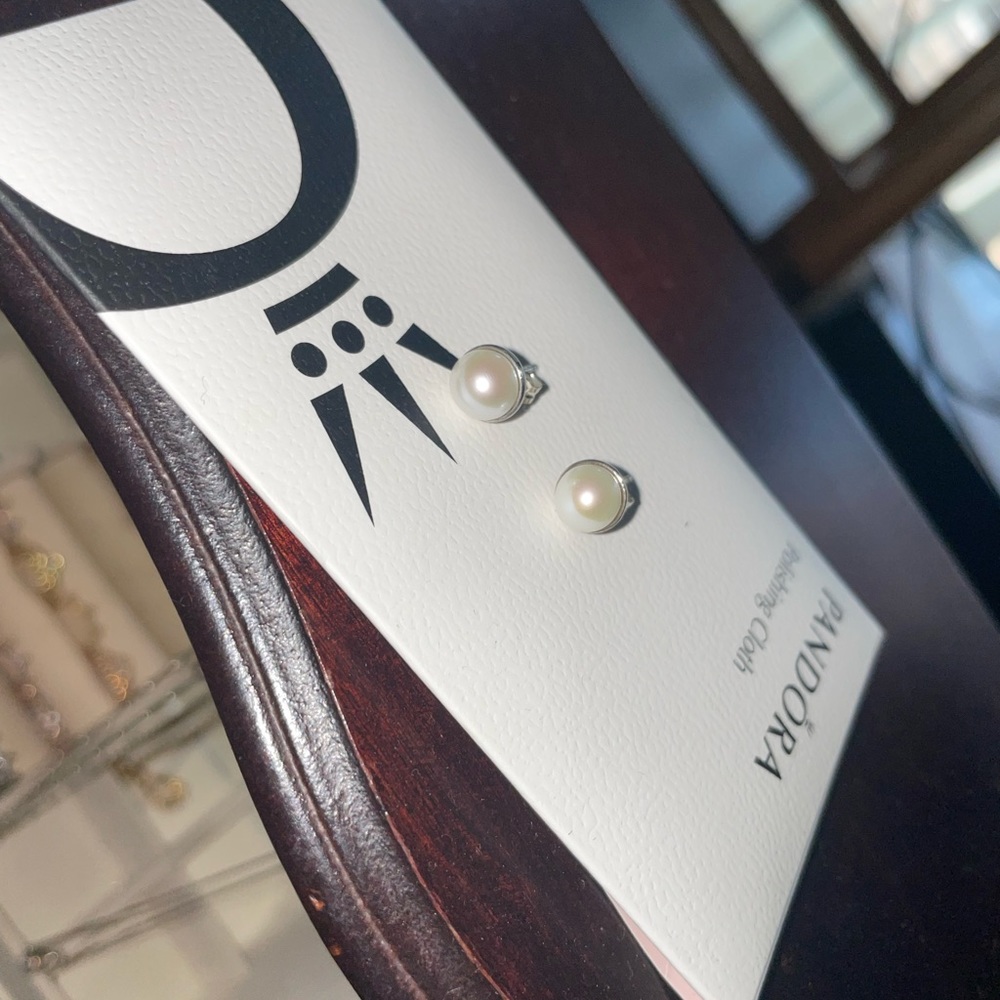 Pandora pearl earrings